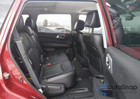 2018 Nissan Pathfinder Platinum z USA, uszkodzony, nr VIN 5N1DR2MN8JC674725